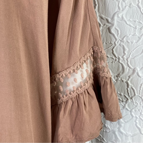 Astoria Born‎ brown pullover blouse - Picture 11 of 12